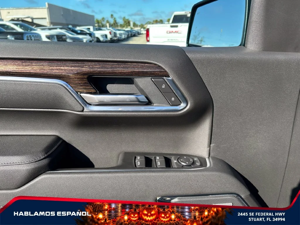 New 2026 Sterling Metallic GMC Elevation image 22