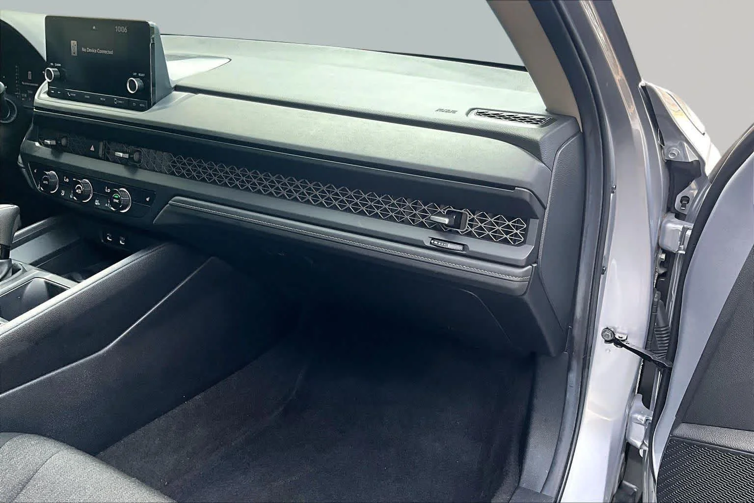 Used 2024 Solar Silver Metallic Honda EX image 19