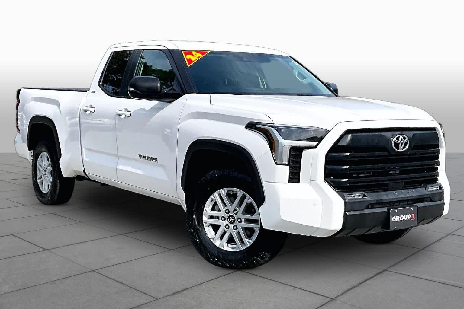 Used 2024 Ice Cap Toyota SR5 image 3