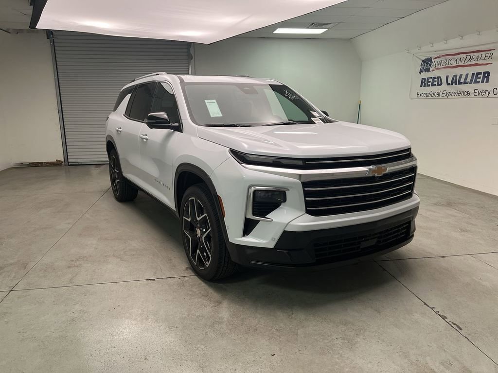 2026 Chevrolet Traverse FWD High Country's photo