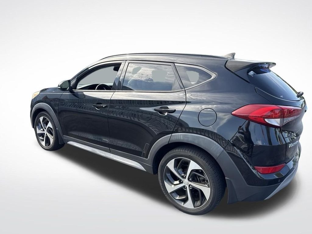 Used 2018 Black Hyundai Value image 2