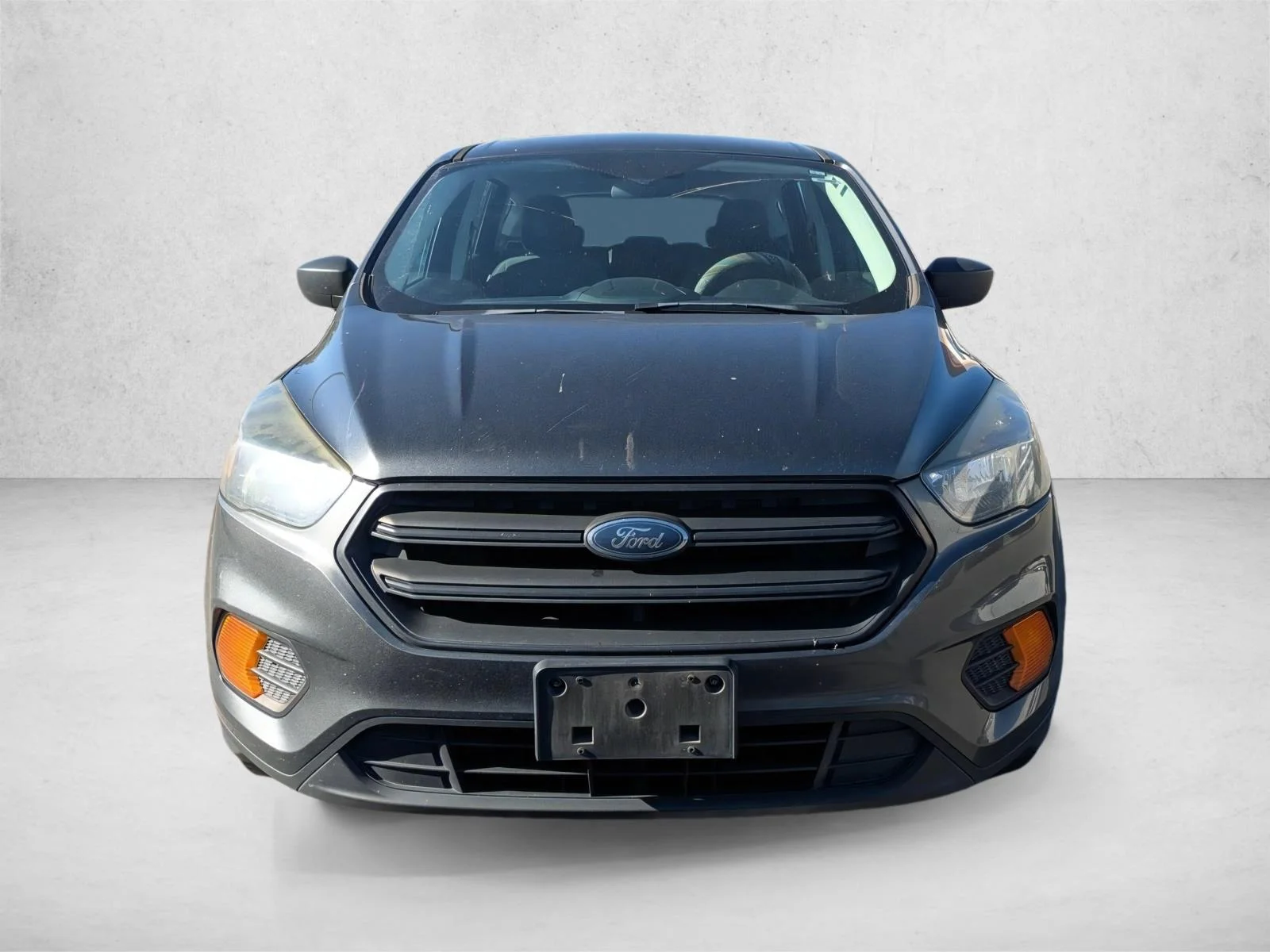 Used 2018 Magnetic Metallic Ford S image 2