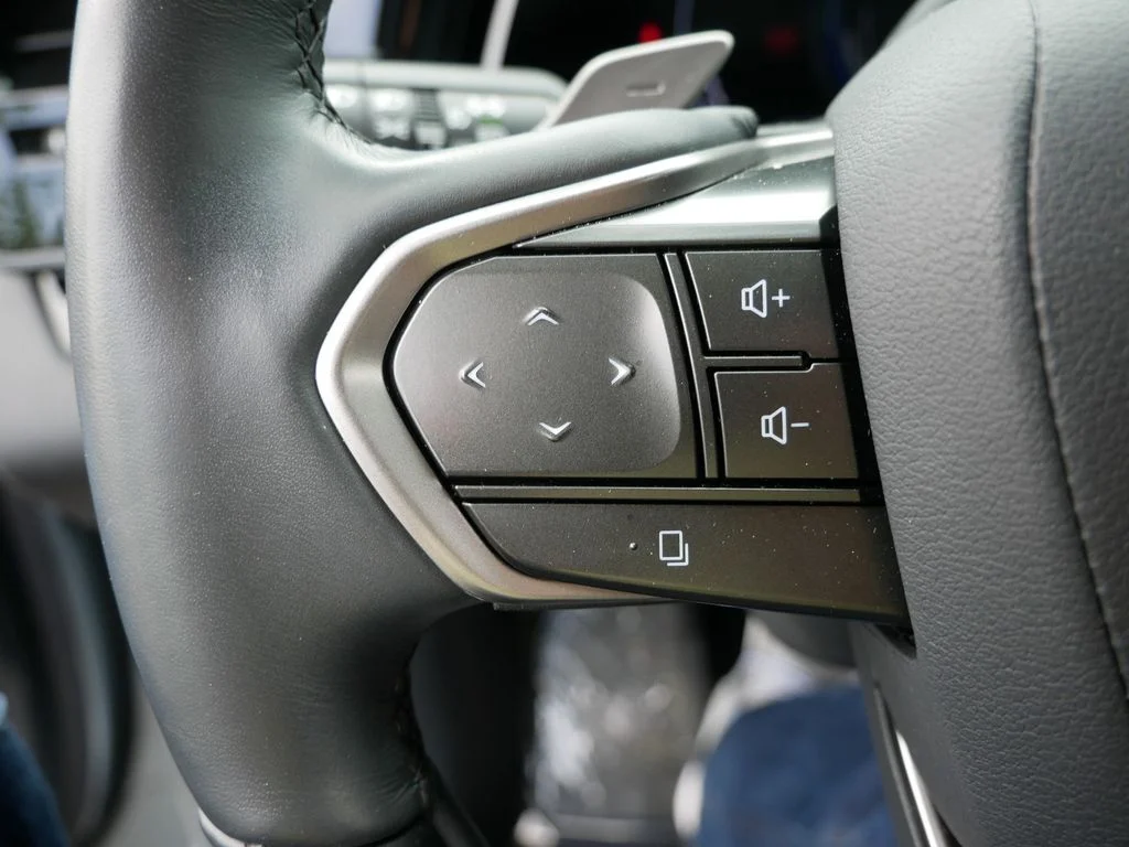 Used 2023 Silver Lexus 350h Premium Plus image 25