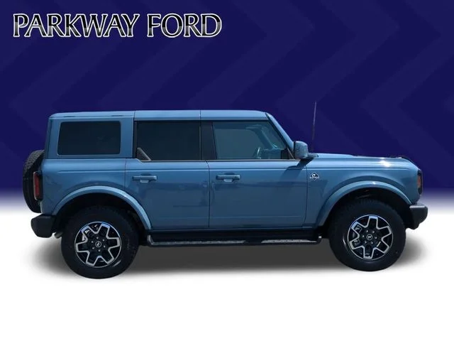 Used 2025 Gray Ford Outer Banks image 6