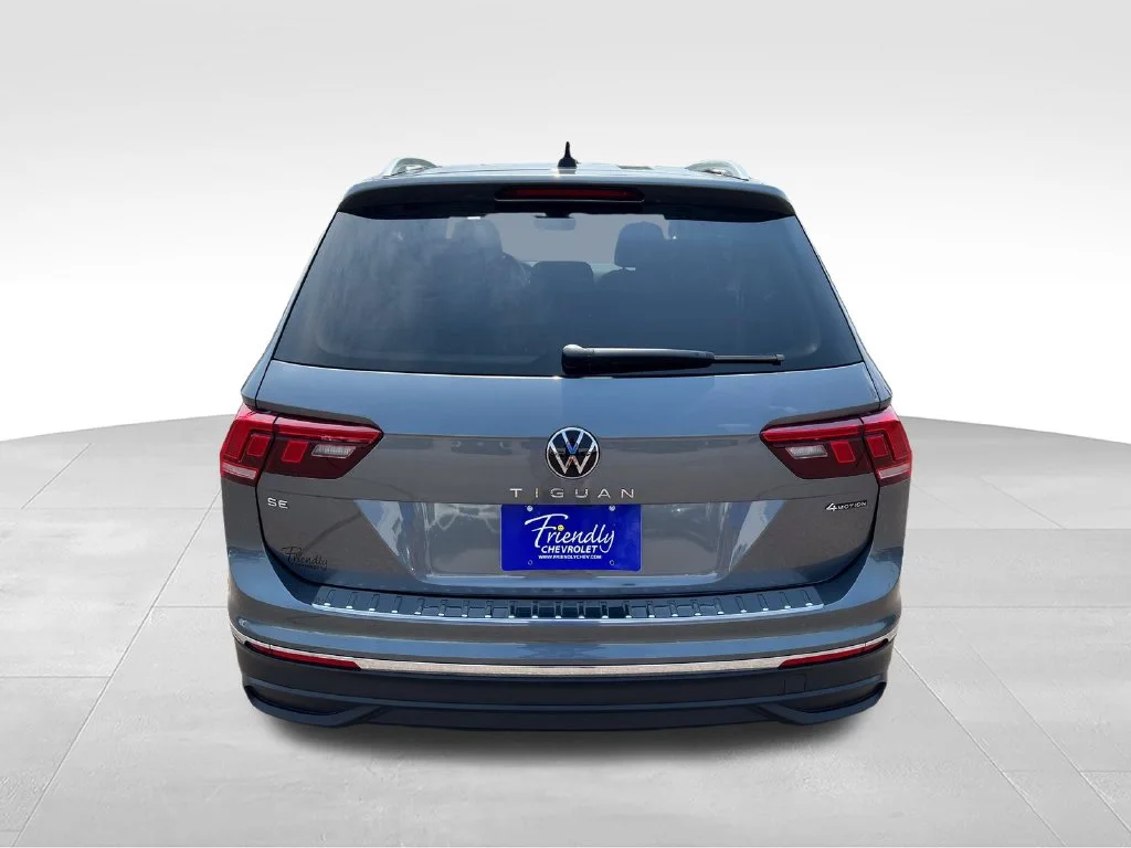 Used 2022 Gray Volkswagen 2.0T SE image 5