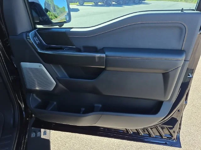 Used 2021 Blue Ford Tremor image 34