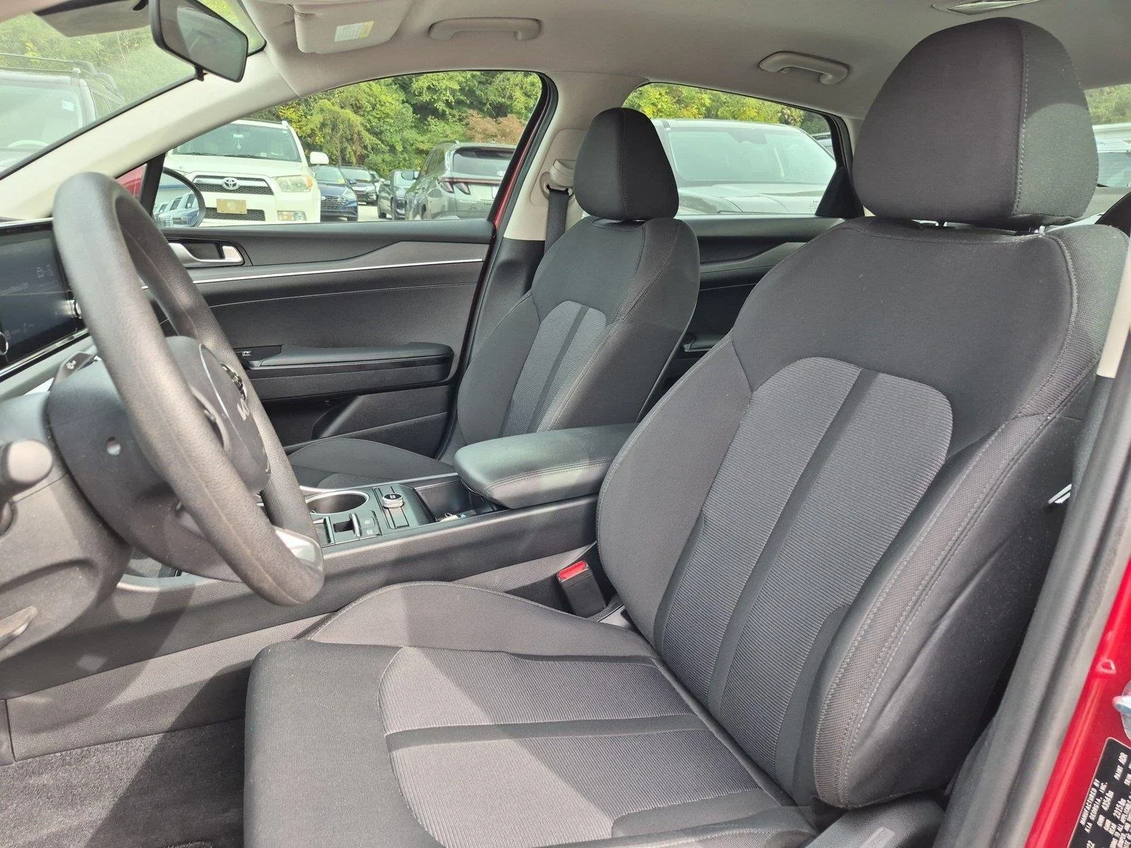 Used 2022 Passion Red Kia LXS image 17