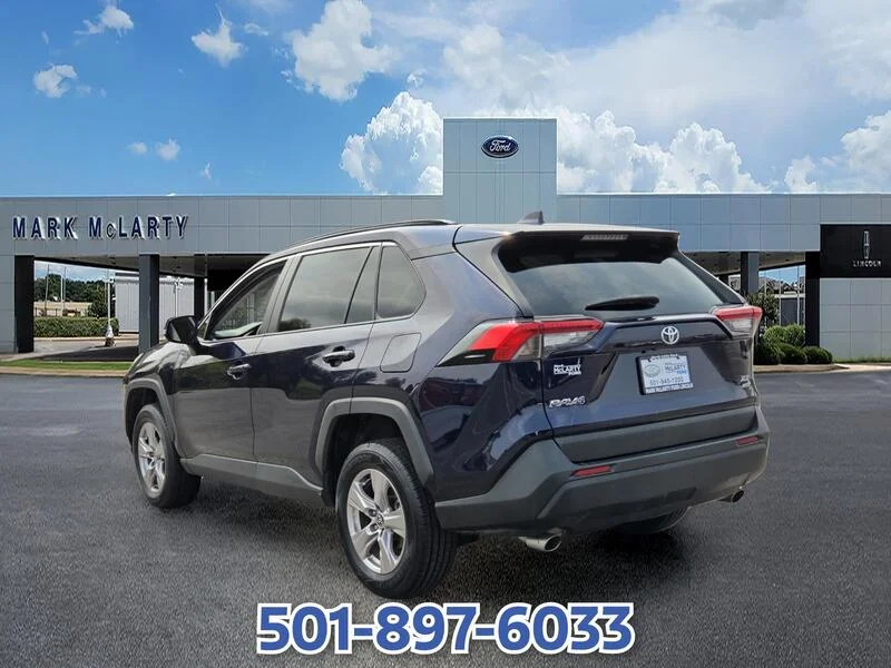 Used 2022 Blueprint TOYOTA XLE AWD image 3
