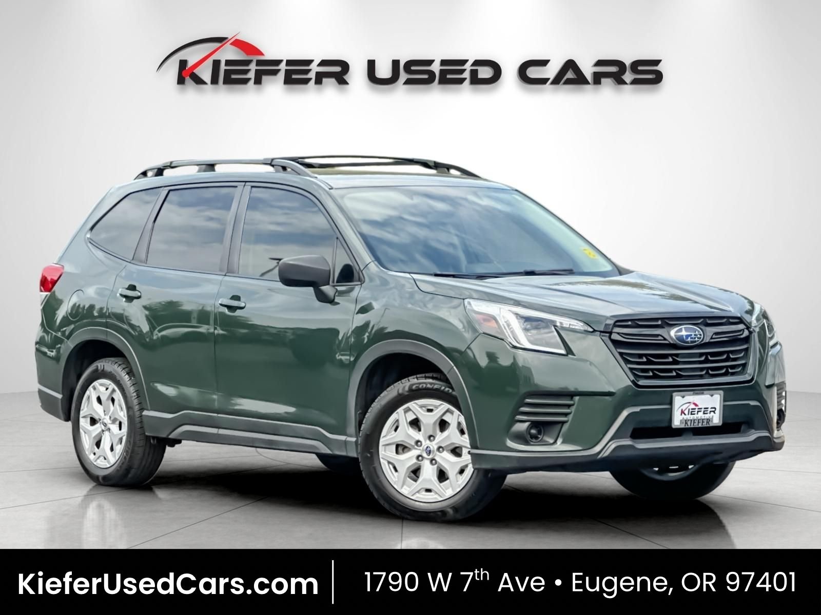 Used 2022 Green Subaru Base image 1