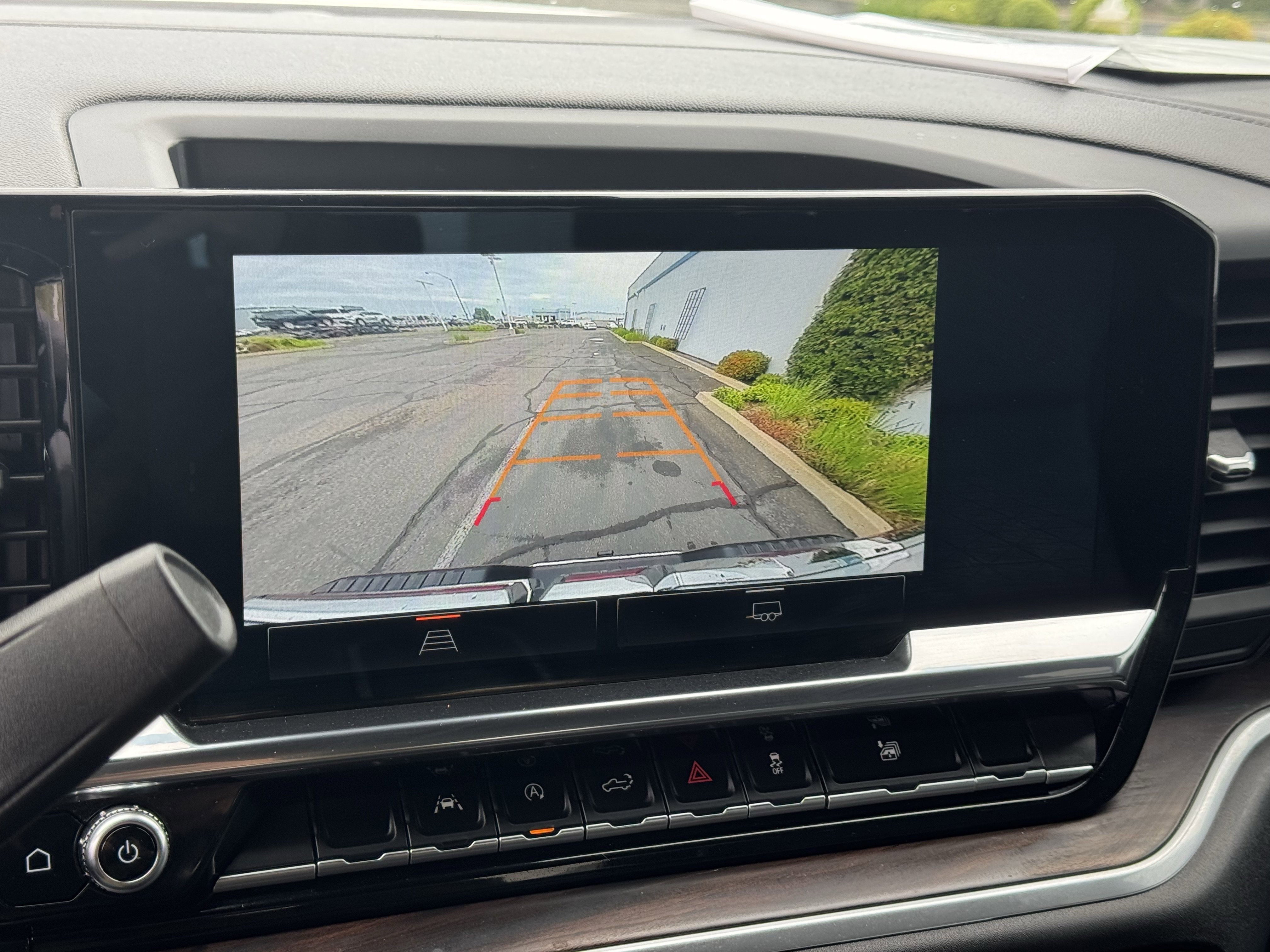 2025 GMC Sierra 1500 SLT - Photo 28