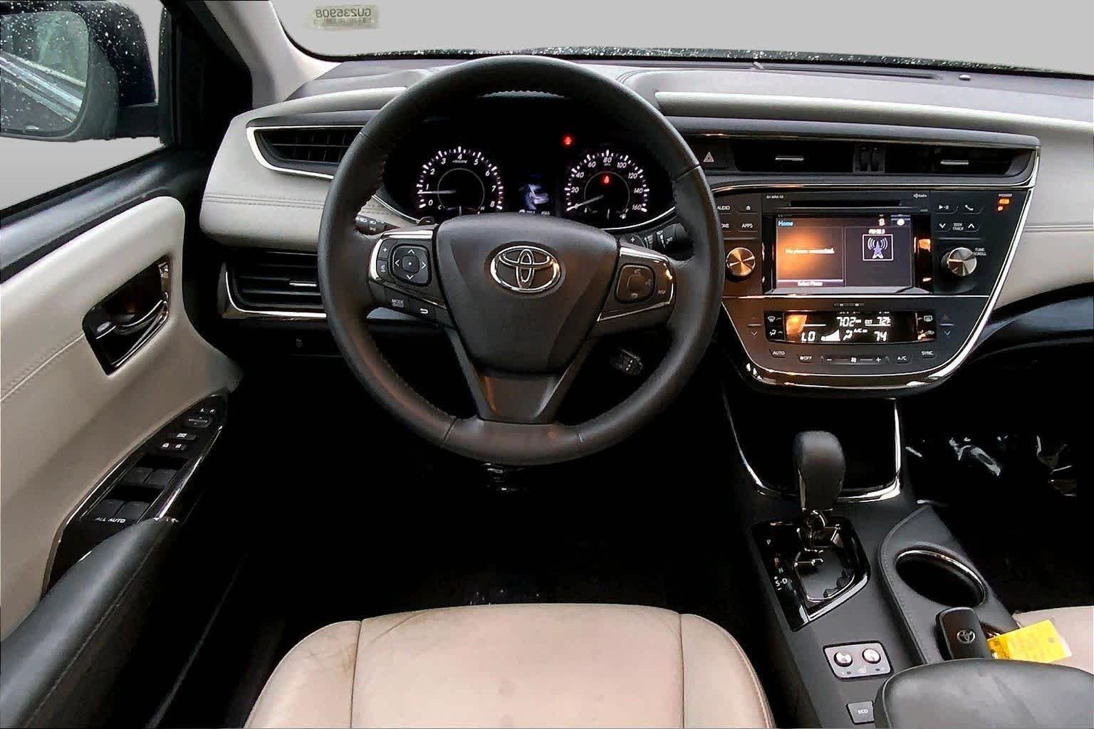 Used 2016 Midnight Black Metallic Toyota XLE image 6