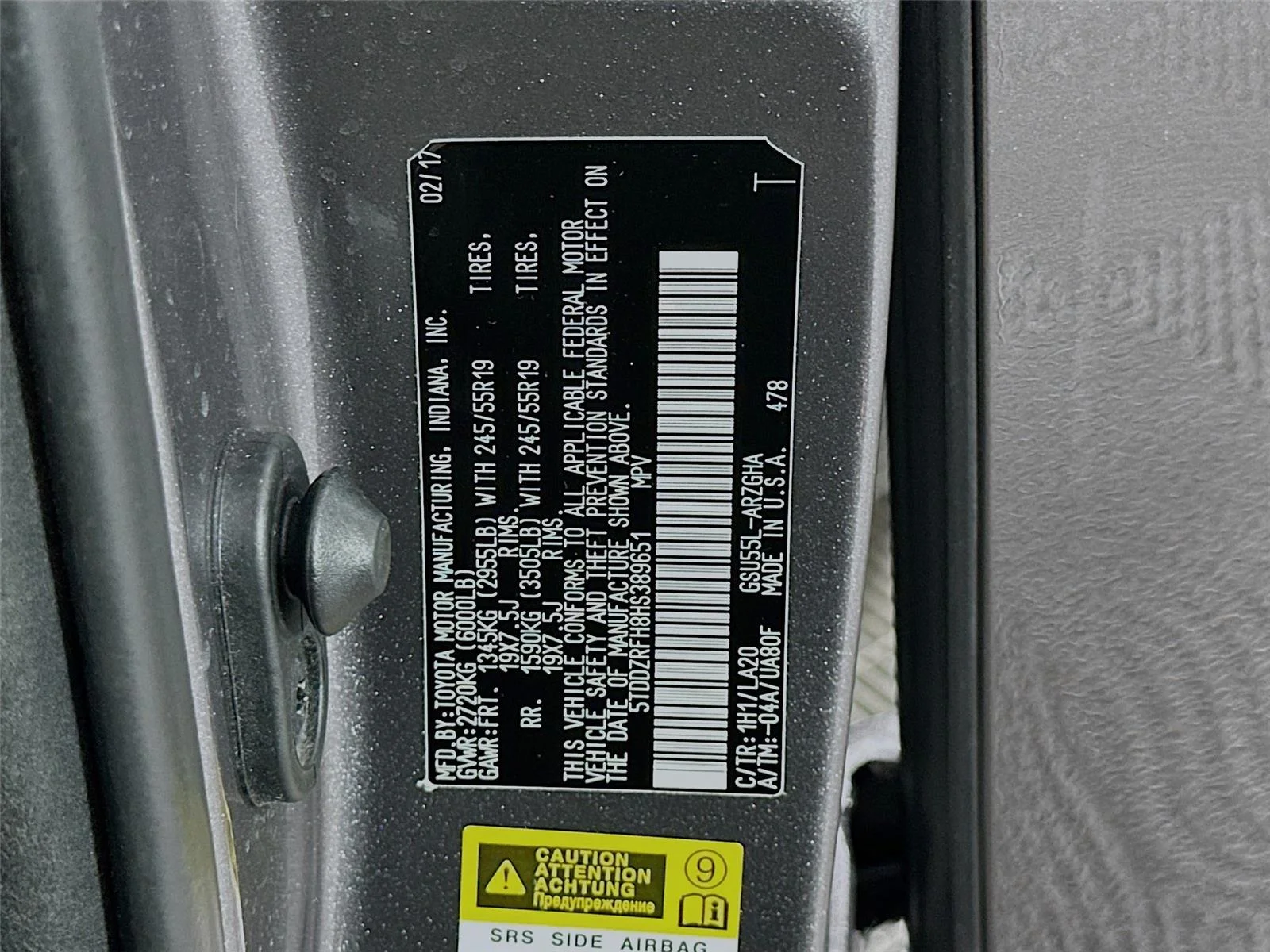 Used 2017 Predawn Gray Mica Toyota Limited image 24