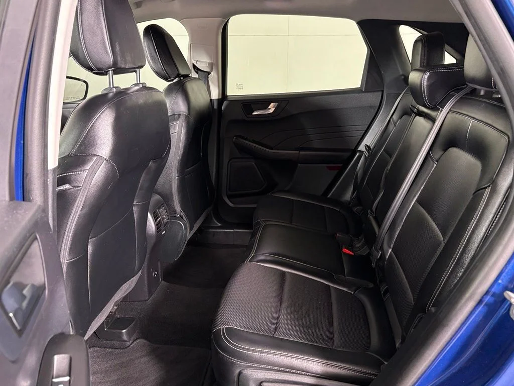 Used 2022 Blue Metallic Ford SEL image 37