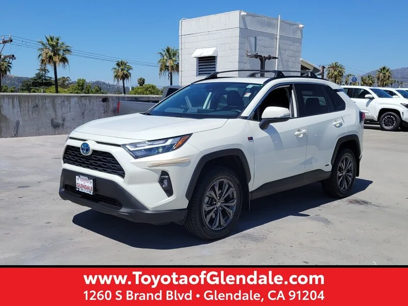 2022 Toyota RAV4 XLE Premium