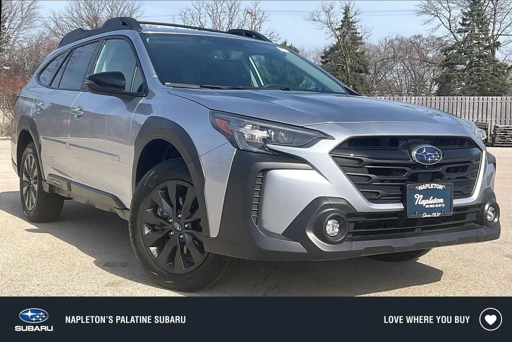 Used 2025 Silver Subaru Onyx Edition XT image 1