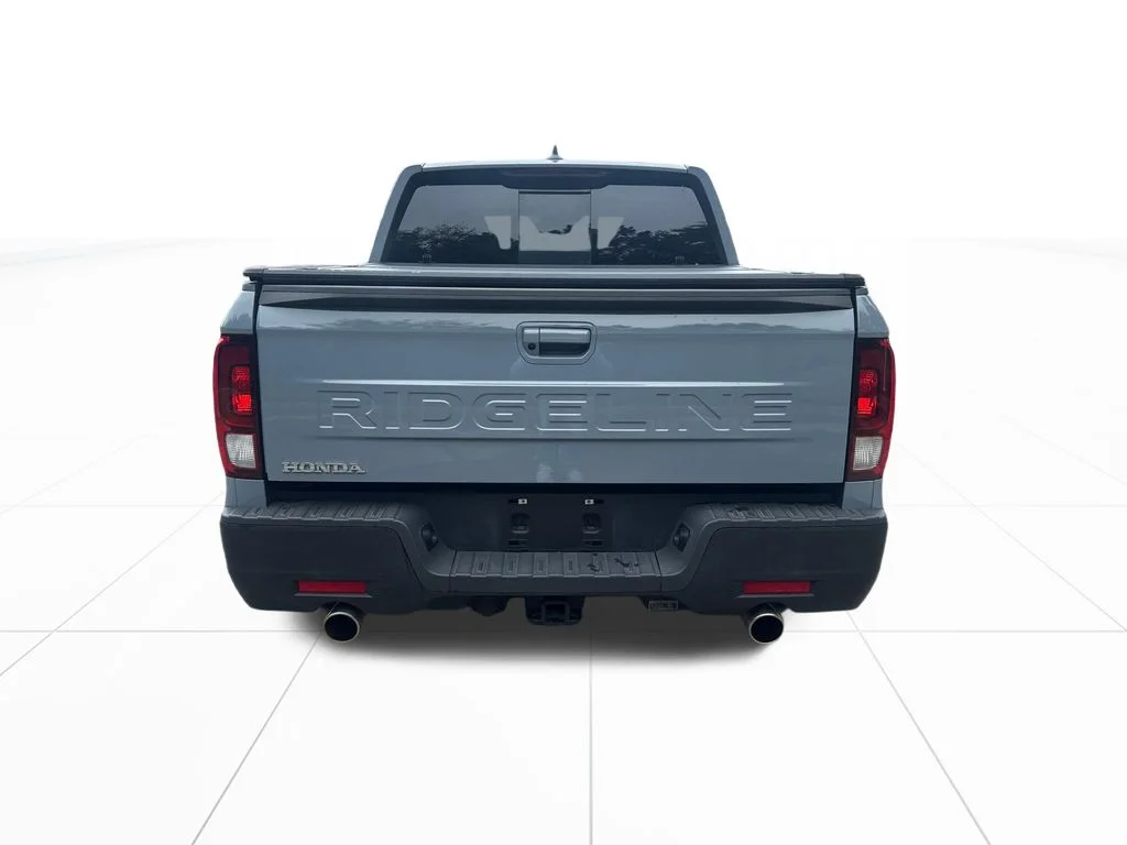 Certified Used 2024 Sonic Gray Pearl Honda AWD RTL image 7