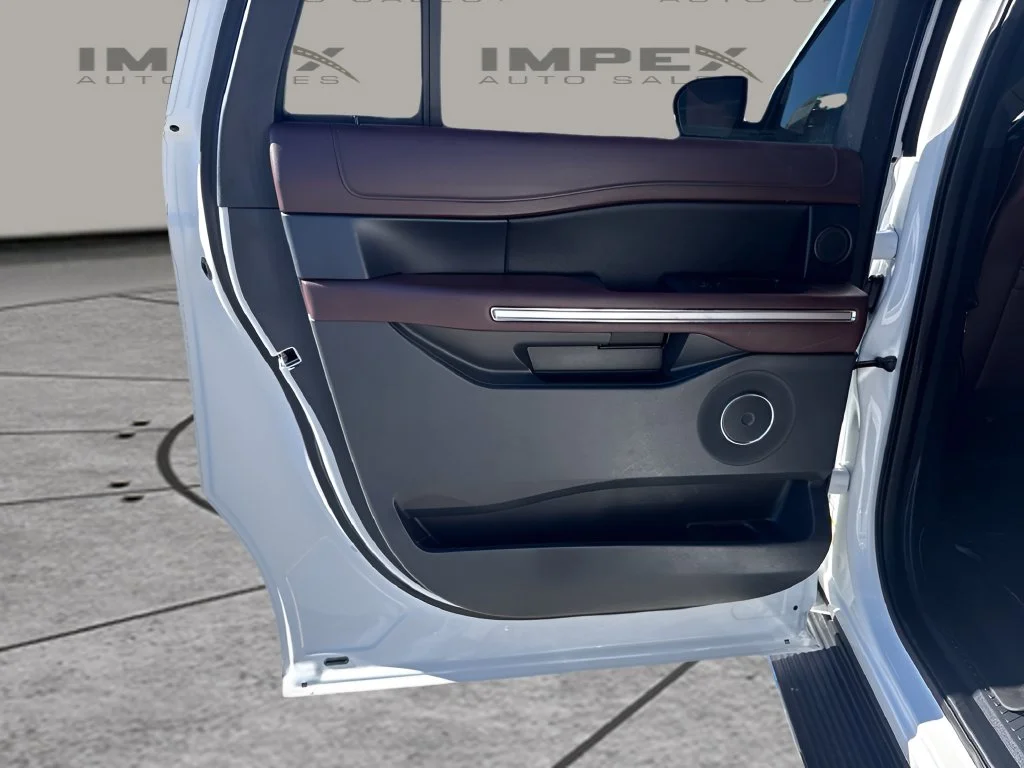 Used 2023 White Ford Limited image 29