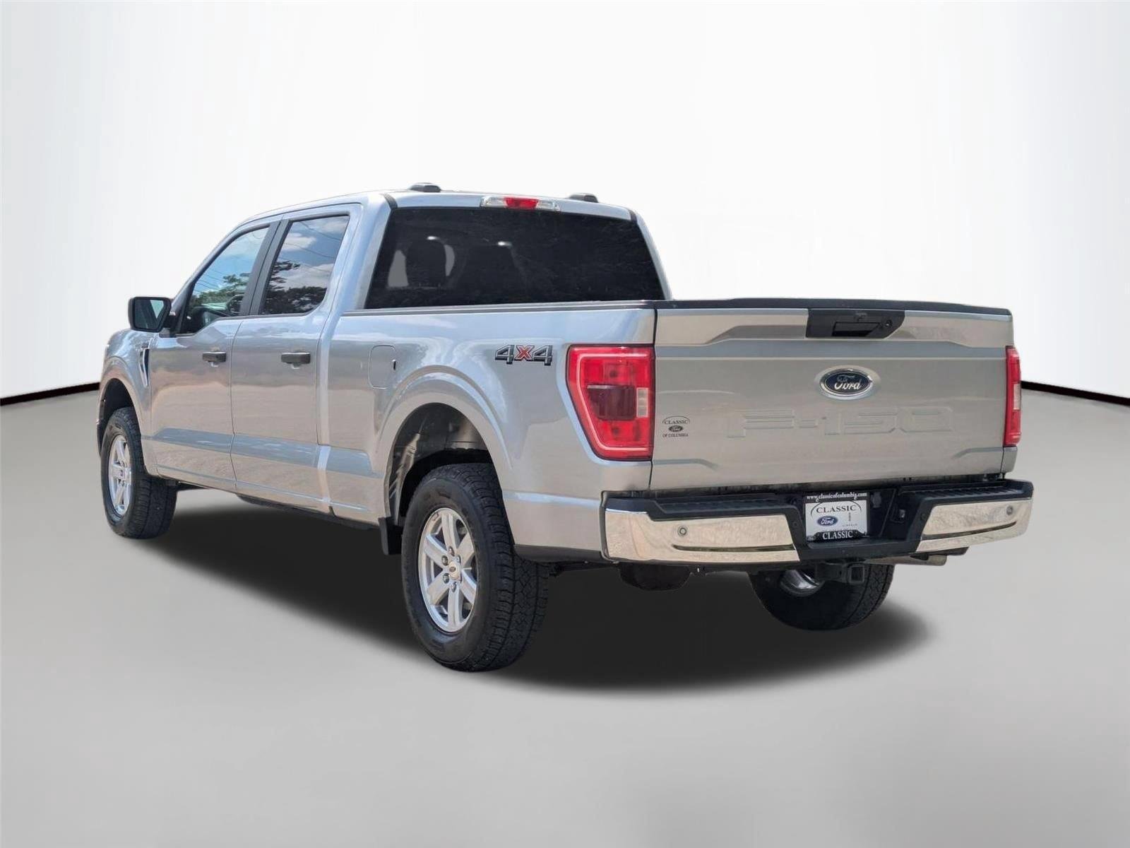 Used 2023 Iconic Silver Metallic Ford XLT image 7
