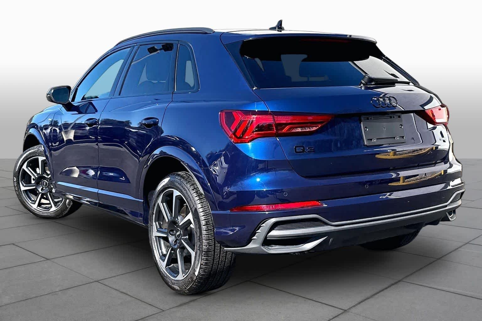 Used 2025 Navarra Blue Metallic Audi S line Premium Plus image 12