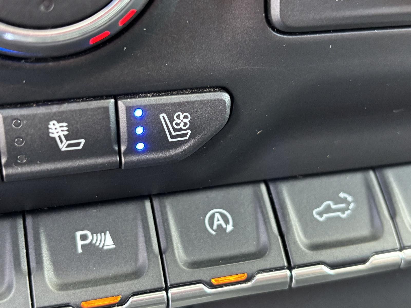Used 2019 Cajun Red Tintcoat Chevrolet High Country image 30
