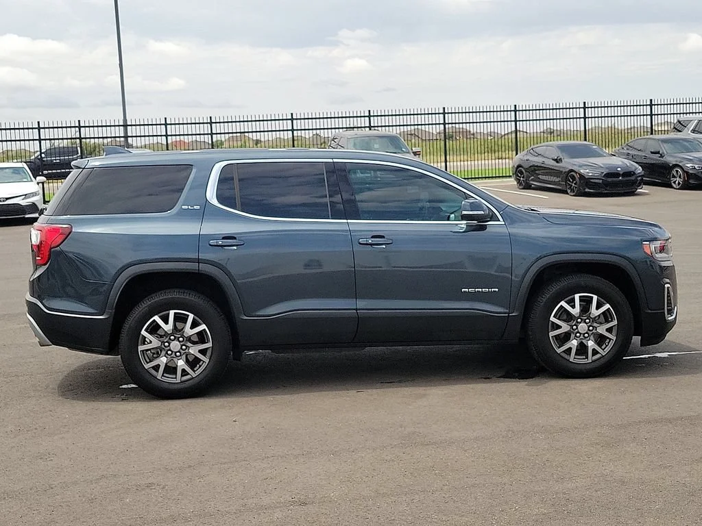 2020 GMC Acadia SLE - Photo 6