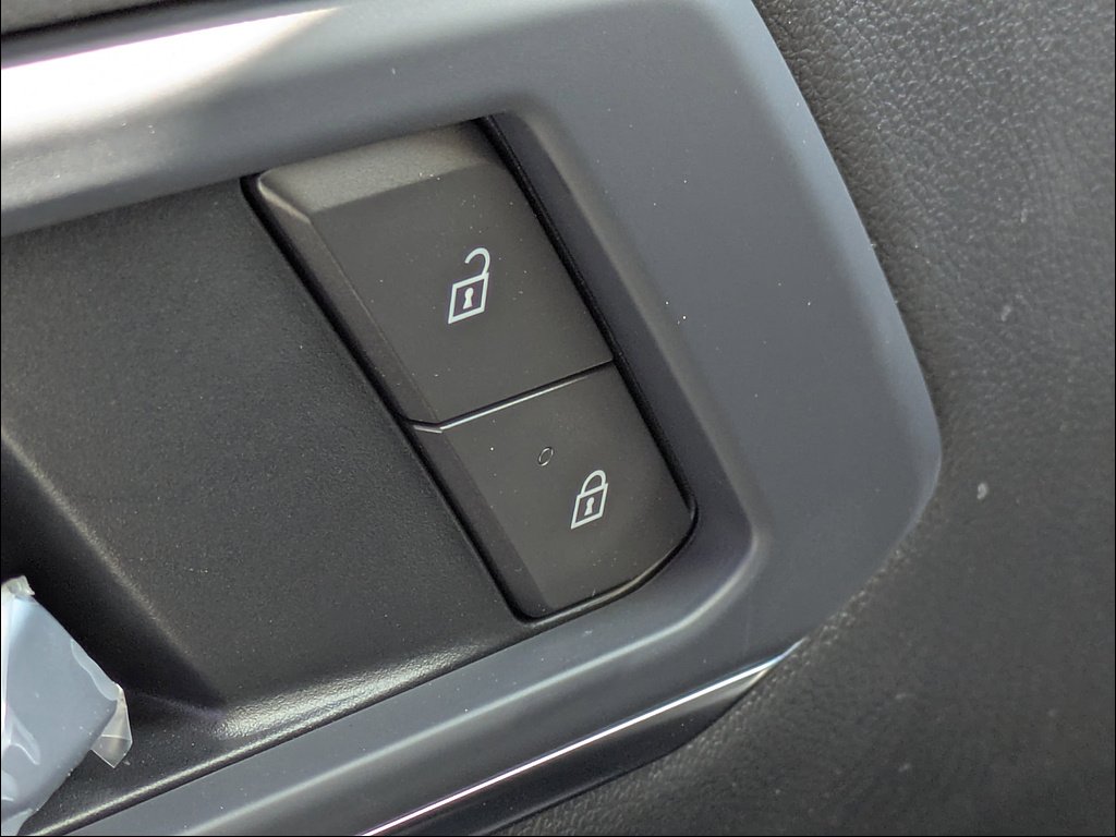 New 2026 Sterling Metallic GMC Elevation image 26