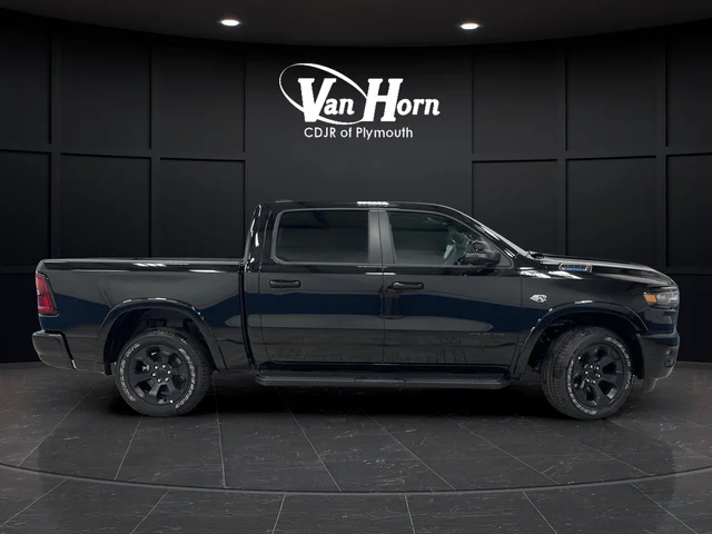 New 2026 Diamond Black Crystal Pearl-Coat Exterior Paint RAM Big Horn/Lone Star image 8