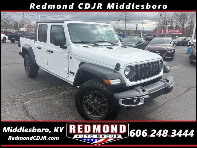 2025 Jeep Gladiator Sport S Auto's photo