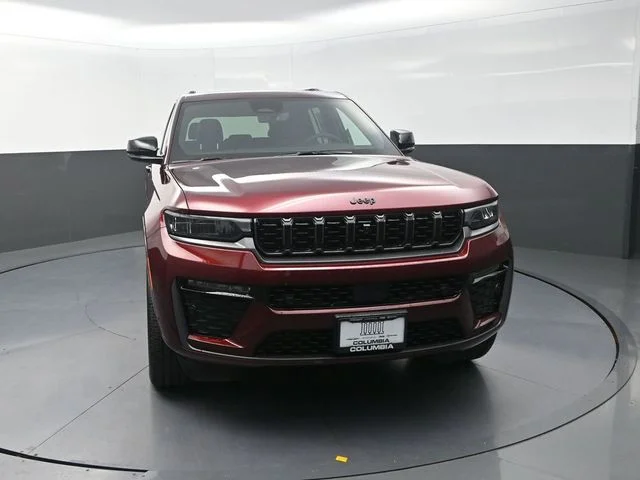 New 2026 Velvet Red Pearl-Coat Exterior Paint Jeep Limited Reserve image 4