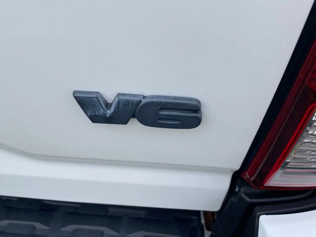 Used 2020 White Toyota SR5 image 15
