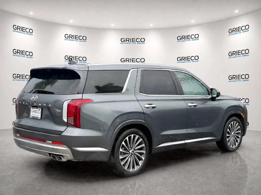 Used 2024 Gray Hyundai Calligraphy image 7