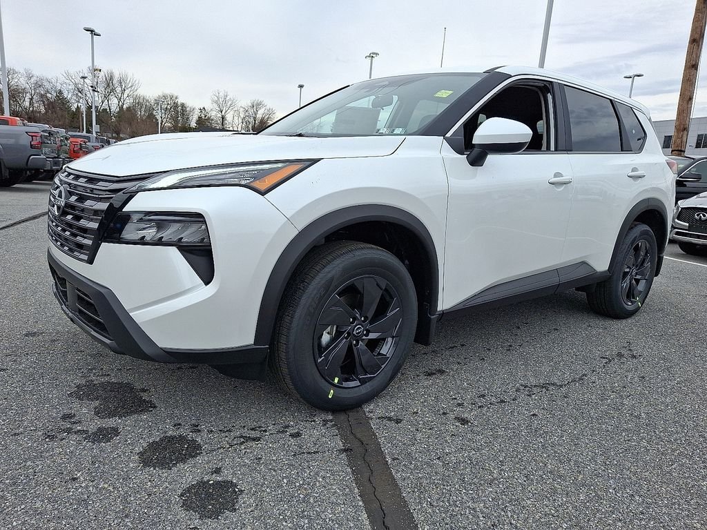 New 2026 Everest White Pearl TriCoat Nissan SV image 2