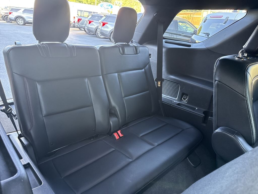 Used 2023 Gray Ford ST-Line image 33