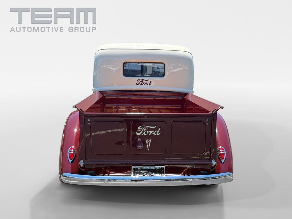Used 1946 Red Ford F100 image 5