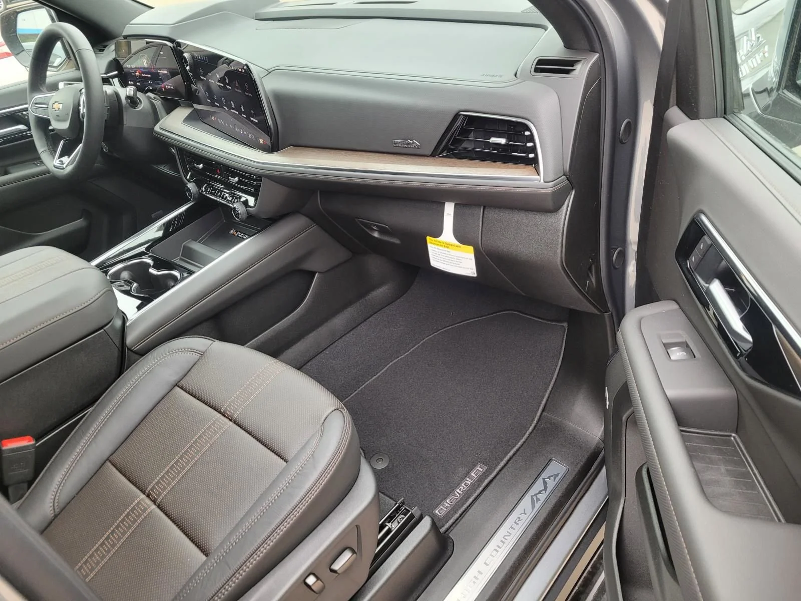 2026 Chevrolet Tahoe High Country - Photo 6