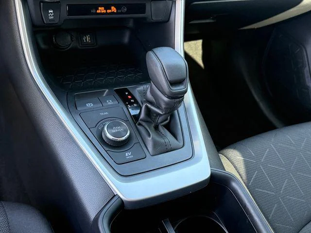 Certified Used 2025 MIDNIGHT BLACK METAL Toyota Hybrid XLE image 25