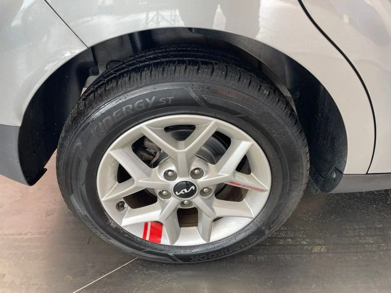 Used 2022 Gray Kia LX image 9