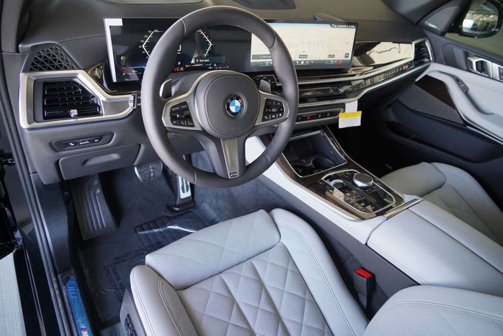 New 2026 Black Sapphire Metallic BMW sDrive40i image 13