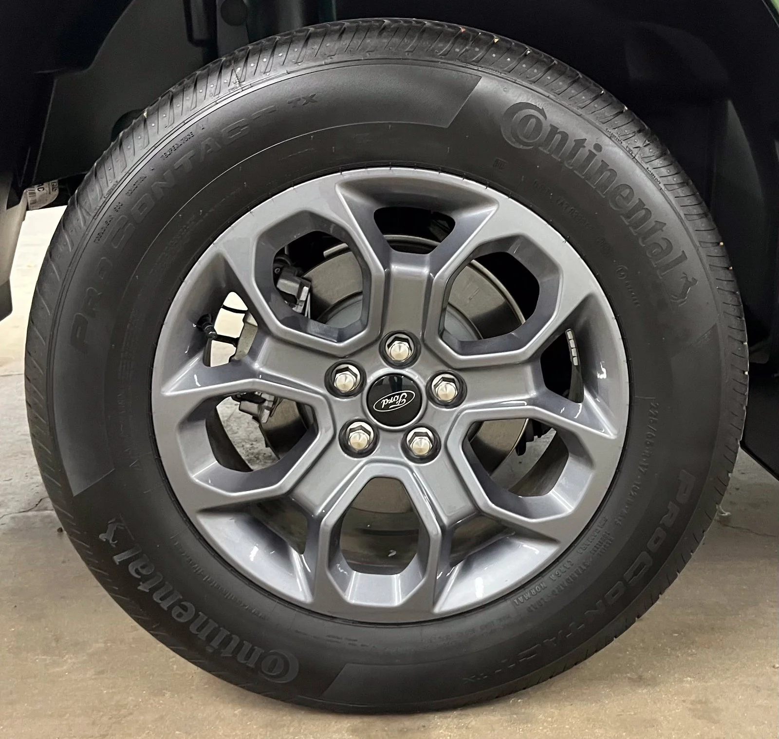 Used 2025 Green Ford XLT image 8