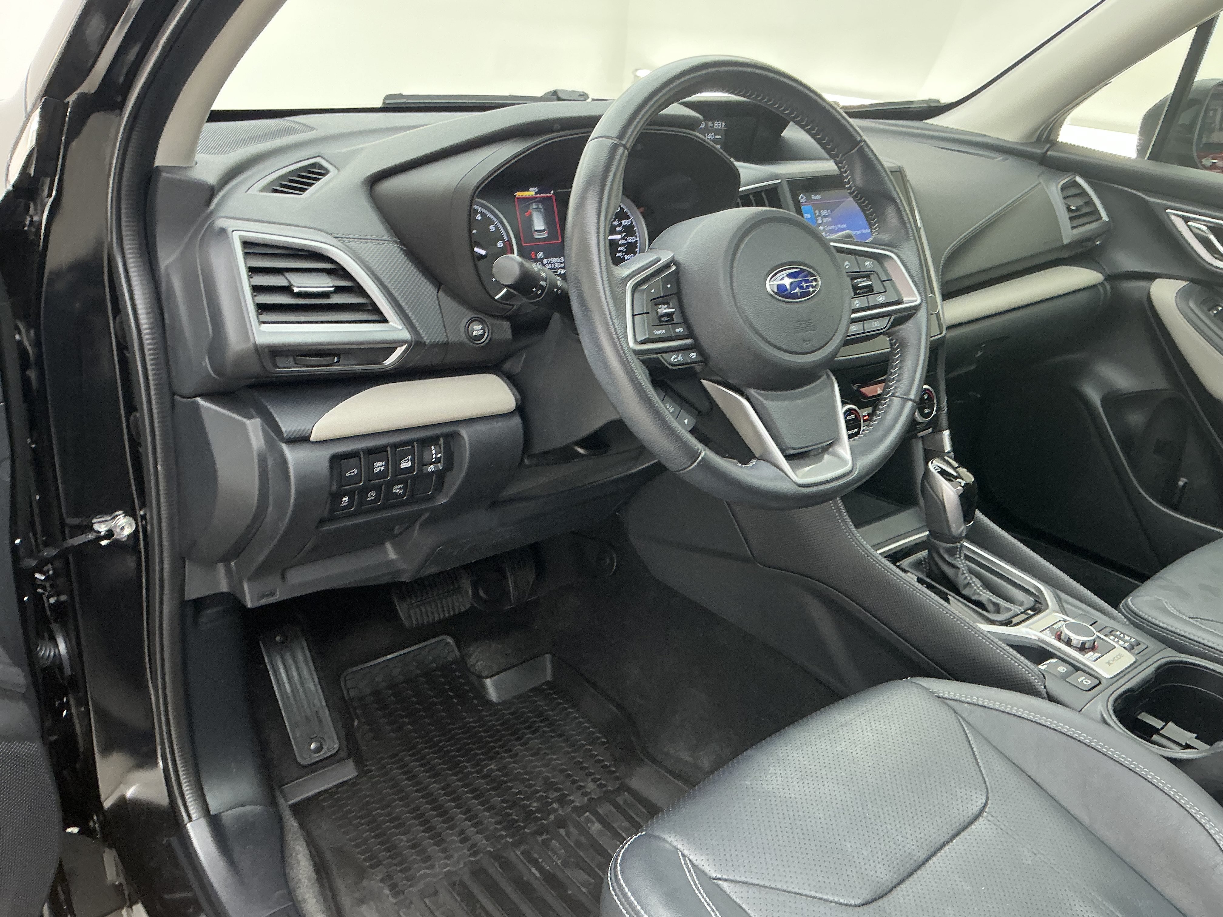 2022 Subaru Forester Limited - Photo 13