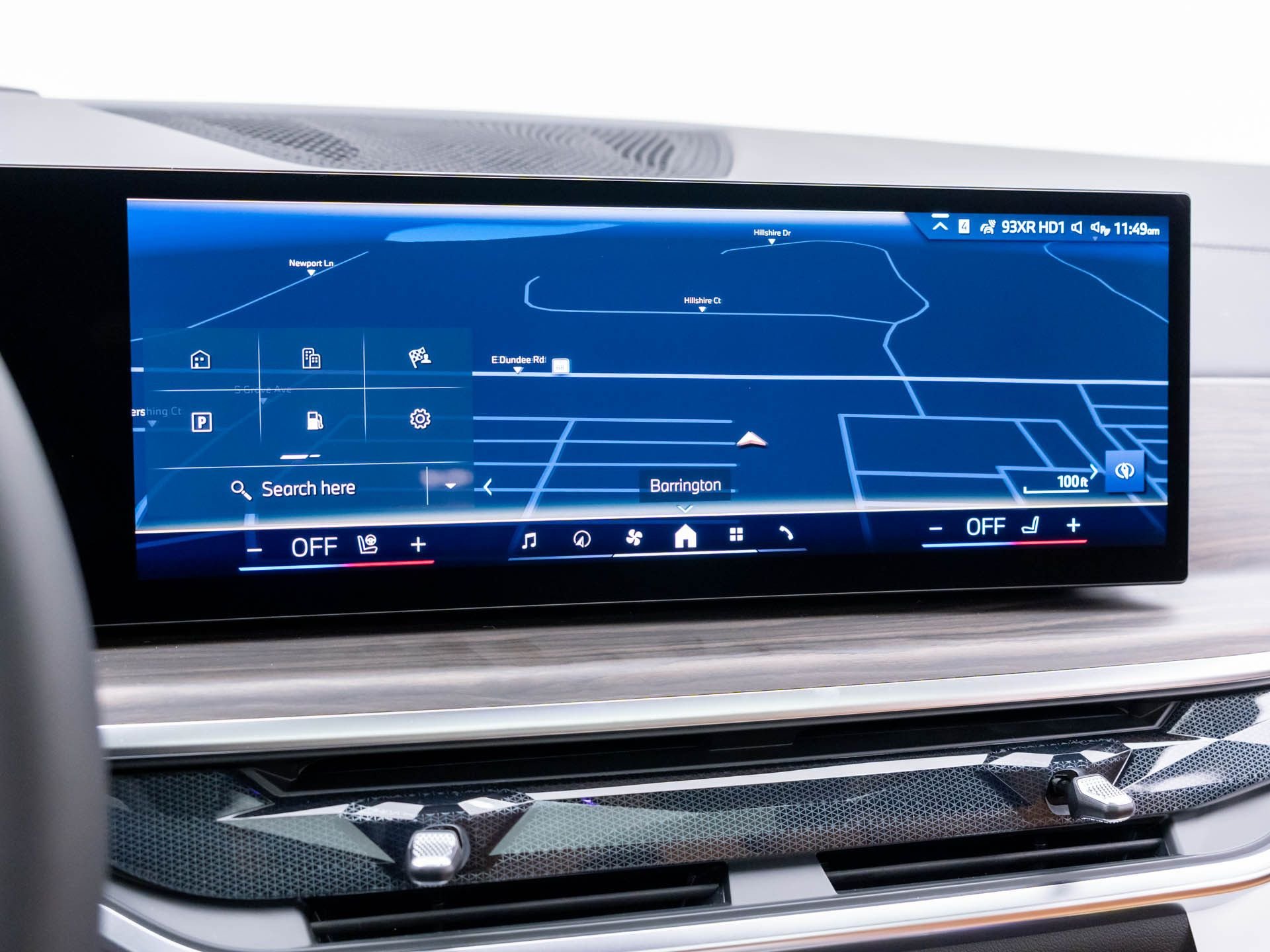 New 2026 Dravit Grey Metallic BMW xDrive40i image 24