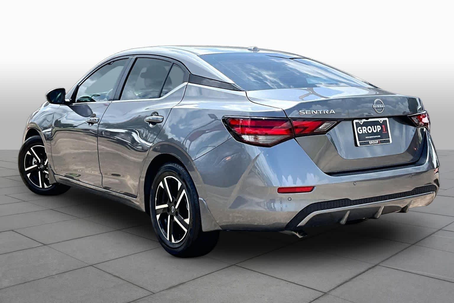 Used 2025 Gun Metallic Nissan SV image 11