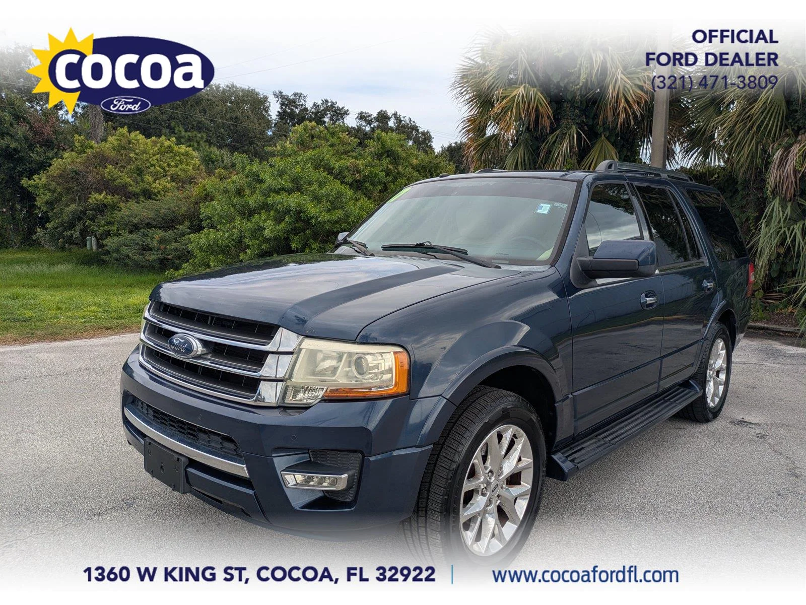 Used 2017 Blue Ford Limited image 1