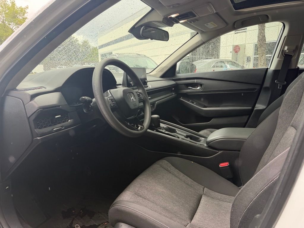Used 2023 Platinum White Honda EX image 11