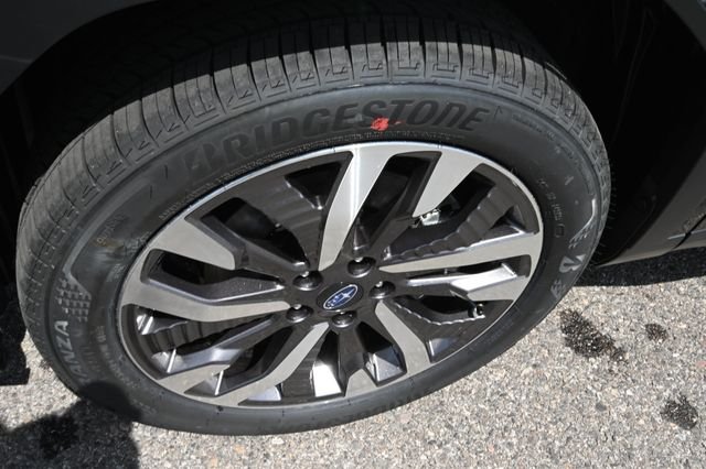 New 2026 CRYSTAL BLACK SILICA Subaru Touring Hybrid image 31