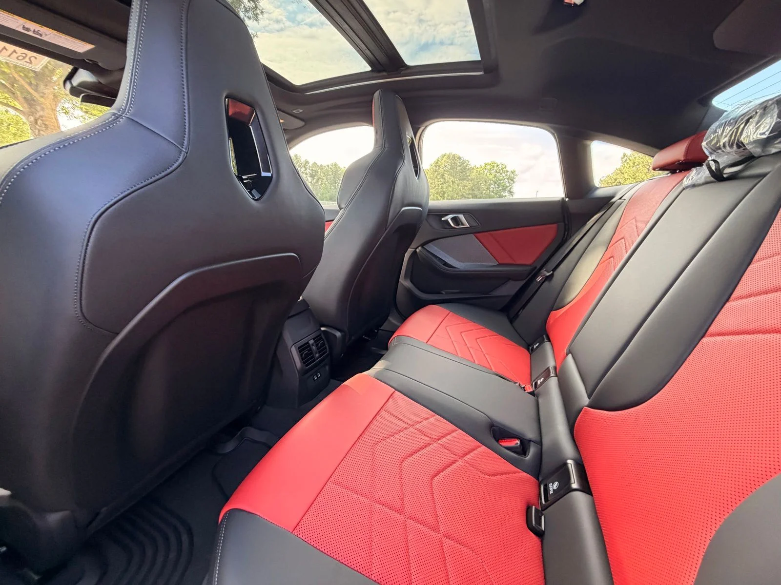 2026 BMW 2 Series M235 - Photo 15