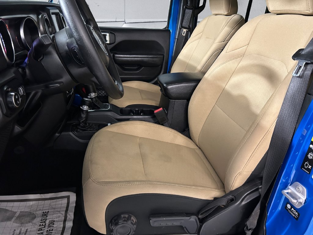 Used 2023 Blue Jeep Willys image 7