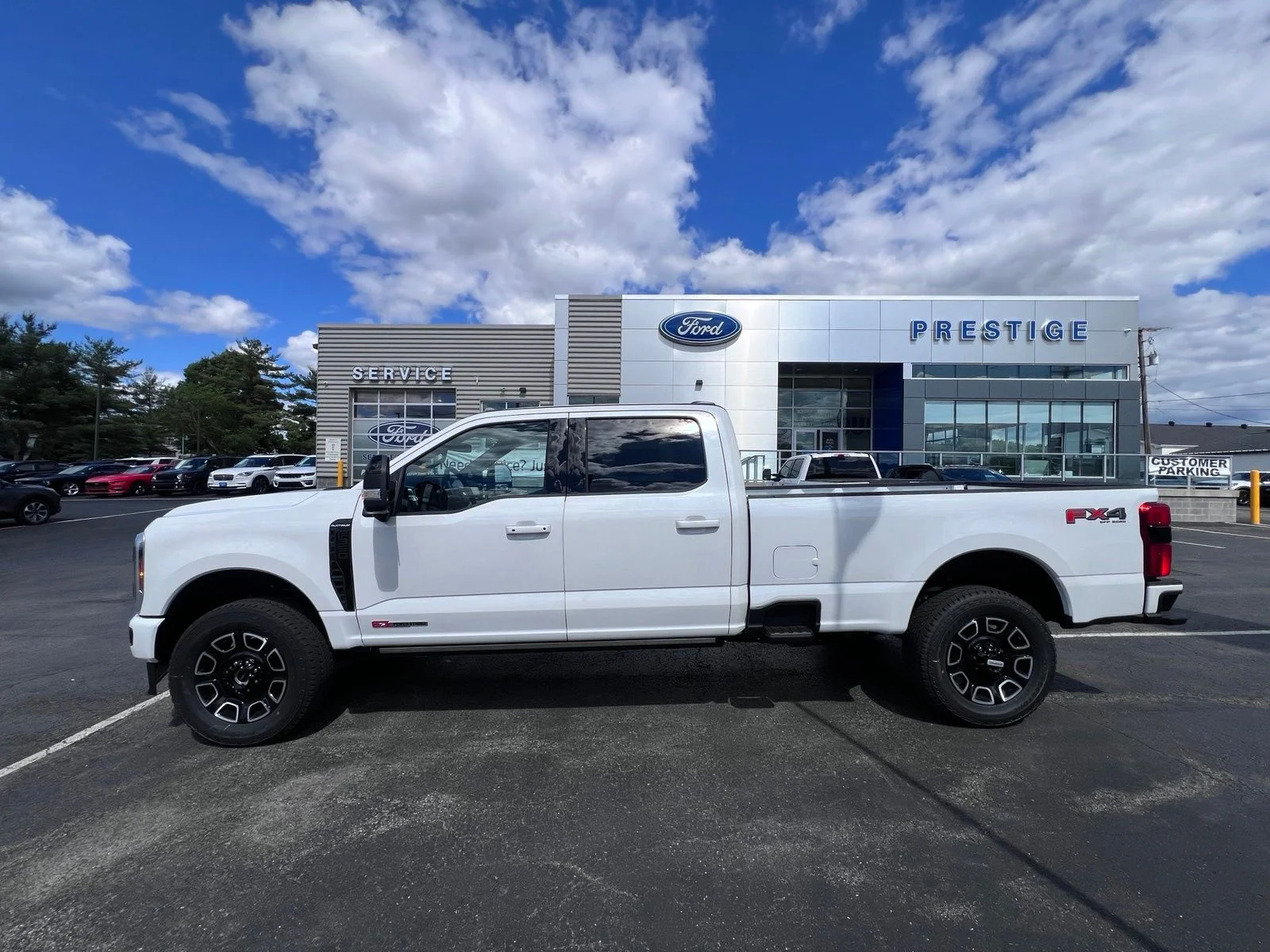 New 2026 Star White Metallic Tri-Coat Ford F-350® Platinum® image 5