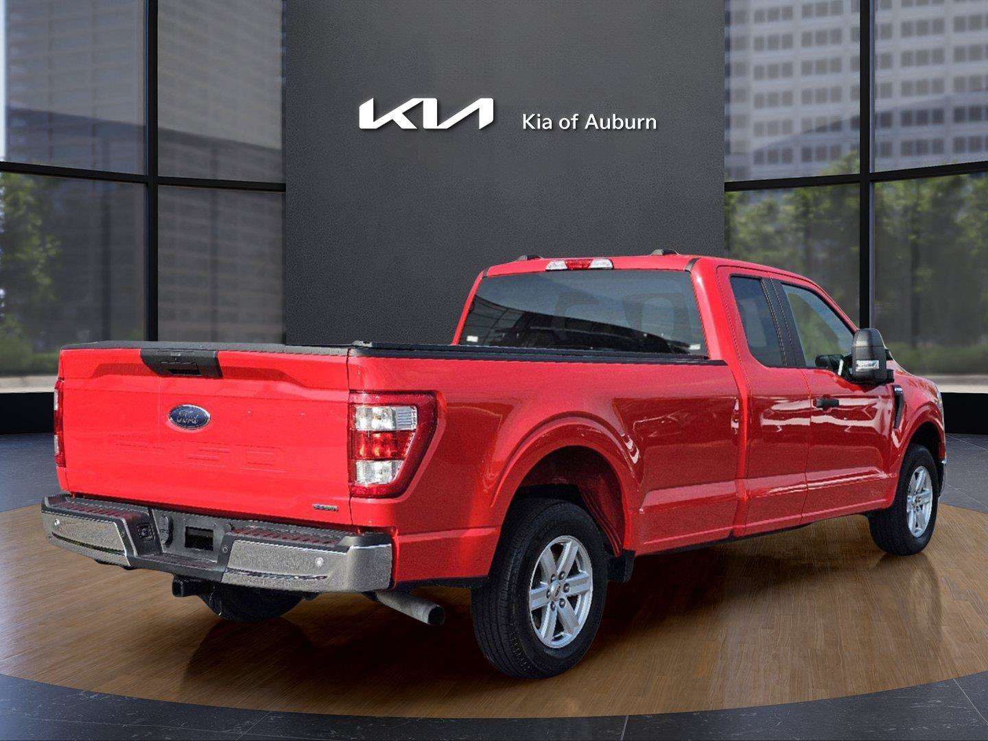 Used 2021 Red Ford XL image 4