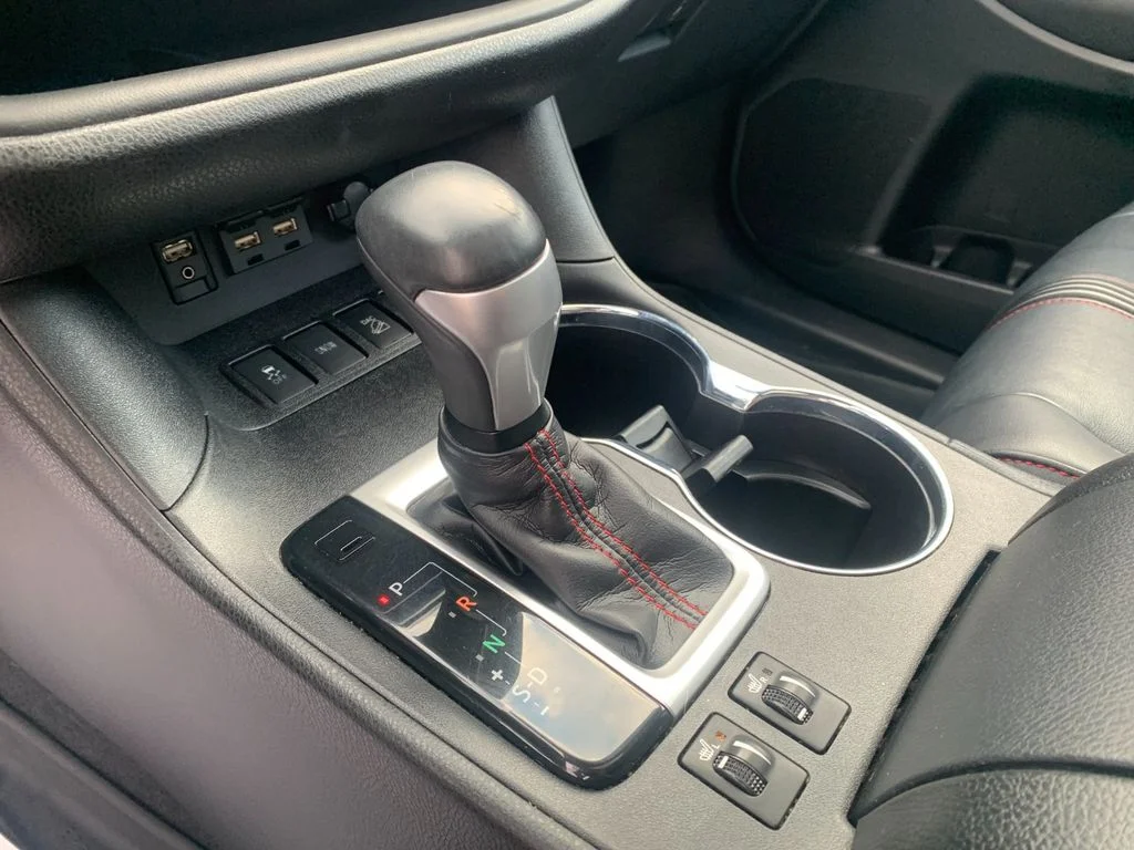 Used 2019 Gray Toyota SE image 26